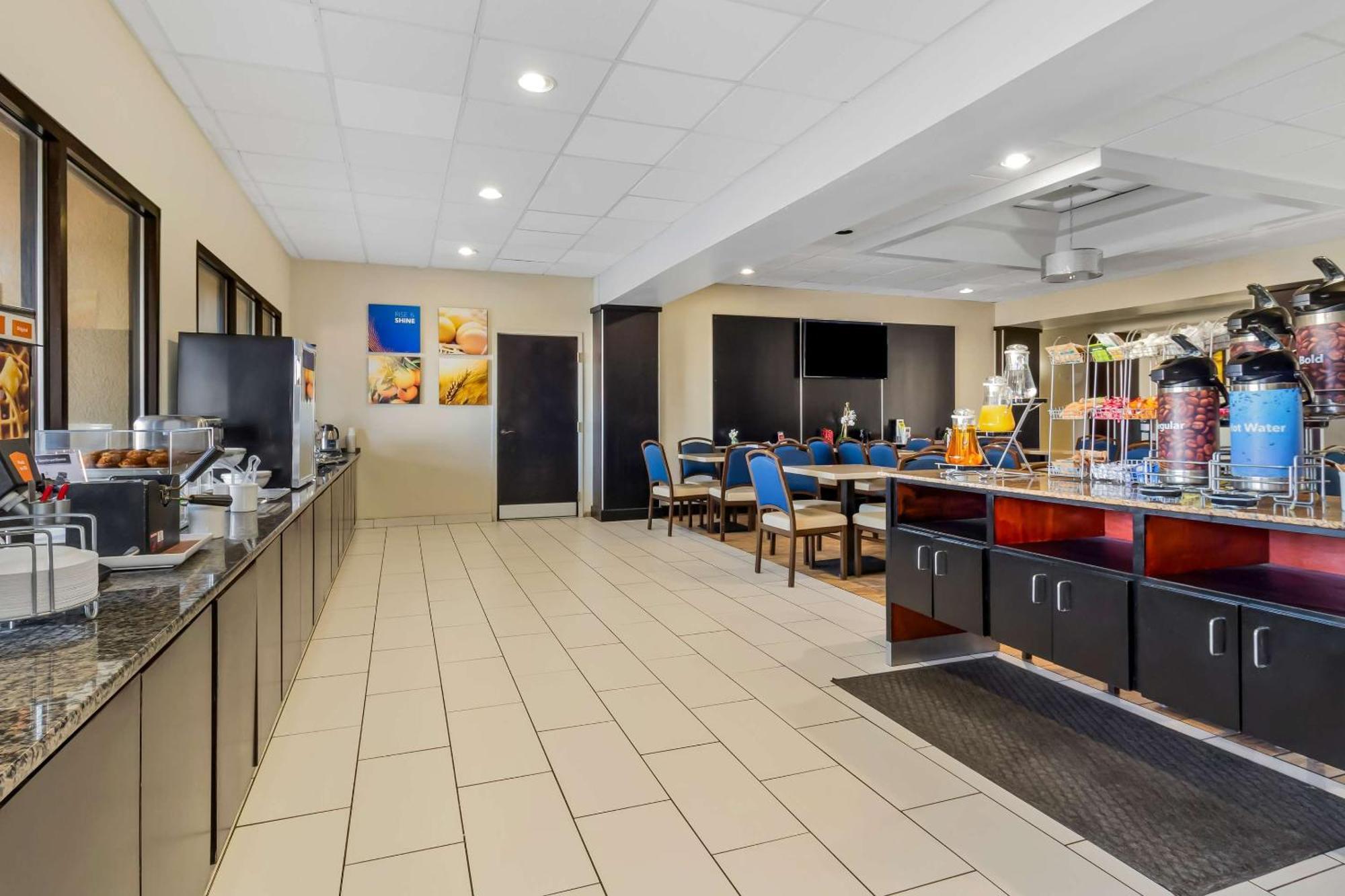 Comfort Suites Lumberton Exterior photo
